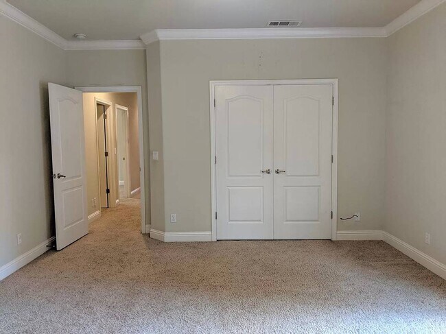 Building Photo - 1043 Diamante Robles Ct