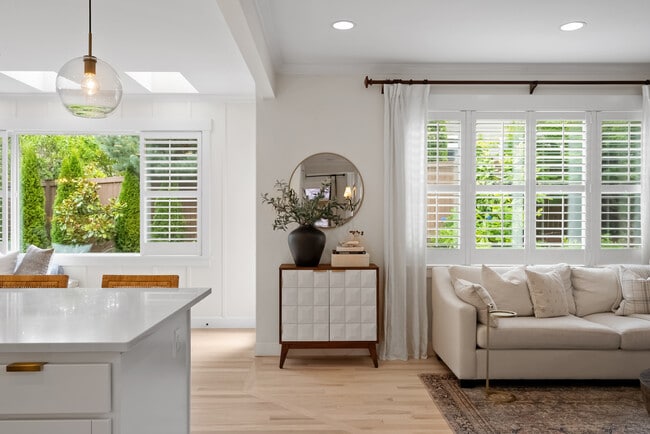 Building Photo - 11311 66th Ave