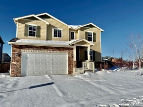 Building Photo - Spectacular 4 bedroom Crystal Valley ranch...