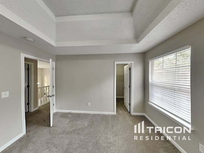 Building Photo - 413 Karli Ct