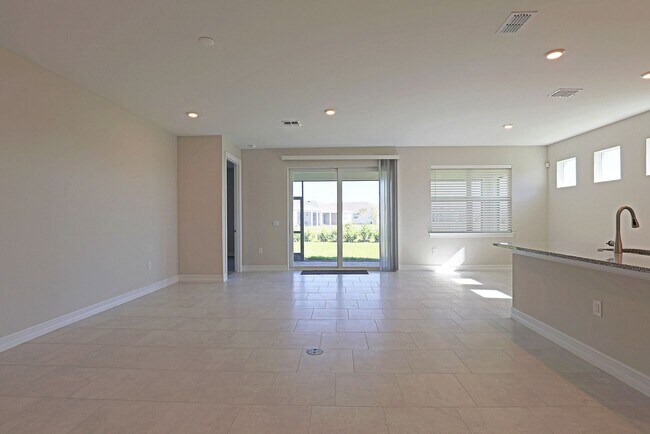 Building Photo - AVAILABLE NOW BRAND NEW!!