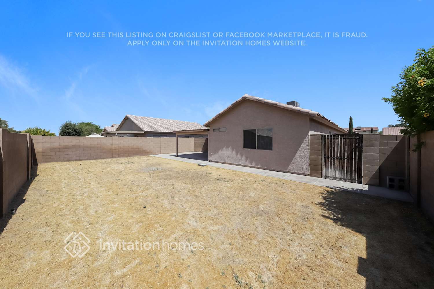 Building Photo - 8559 W Carol Ave