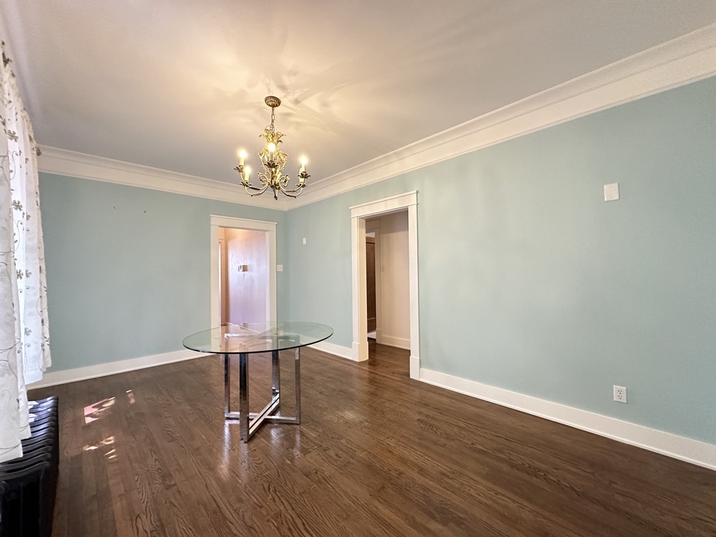 Building Photo - 5023 N Ridgeway Ave
