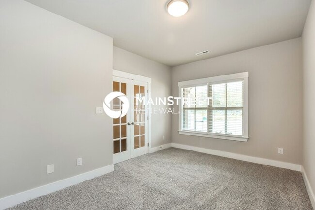 Building Photo - 3 Bedroom Pet-Friendly Home in Owens Cross Roads, AL with Main Street Renewal