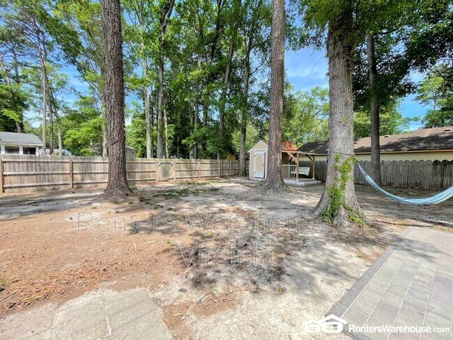 Building Photo - 5736 Avalon Woods Dr