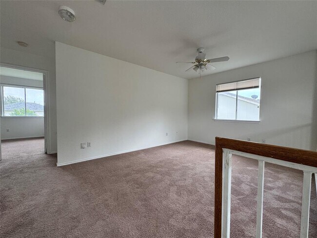 Building Photo - 1205 Dillon Lake Bend