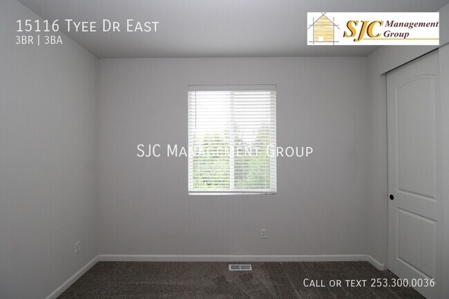 Building Photo - 15116 Tyee Dr E