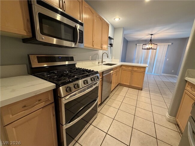 Building Photo - 9648 Silver City Dr