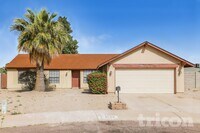 Building Photo - 1010 W Blackhawk Dr