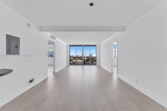 Building Photo - 401 69th St