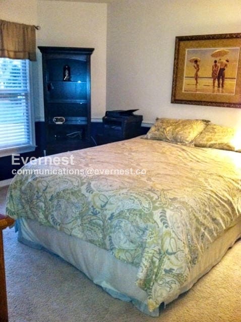 Building Photo - 4524 Fort Mchenry Pkwy