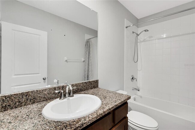 Building Photo - 8649 Daydream St
