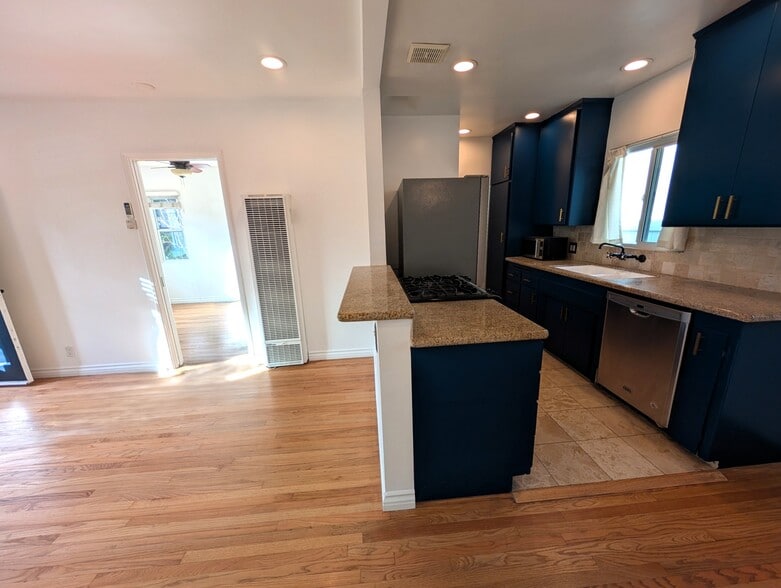 Building Photo - 1801 Dorchester Avenue