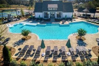 Building Photo - 6570 Pond Vw Dr