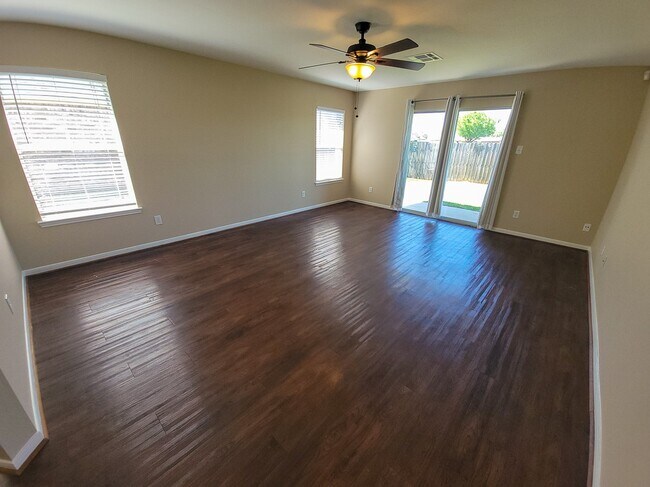 Building Photo - 3408 Wheatstalk Ln