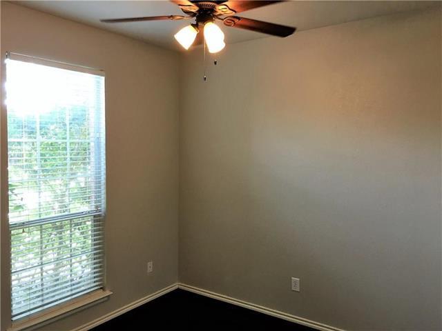 Building Photo - 8004 Ranchvale Ln