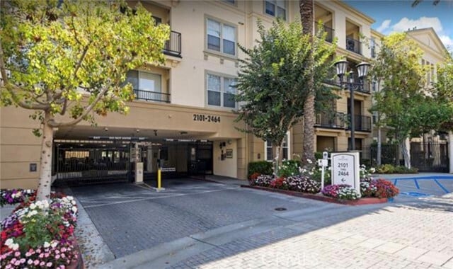 Building Photo - 2257 Watermarke Pl