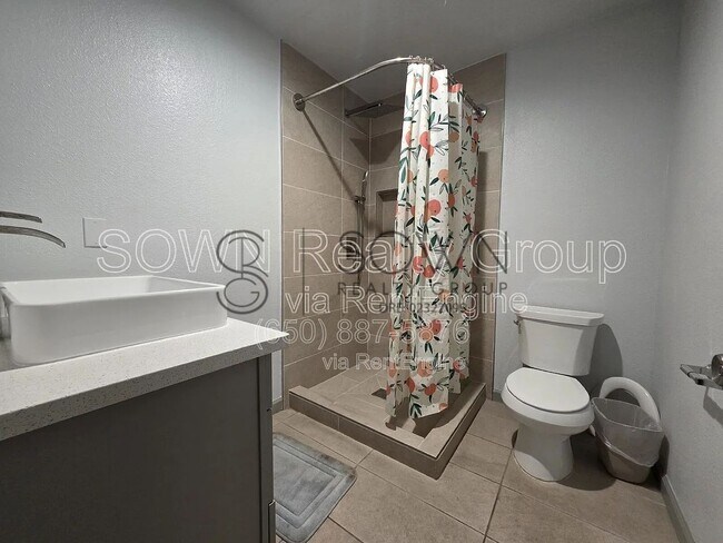 Building Photo - 412 E William St