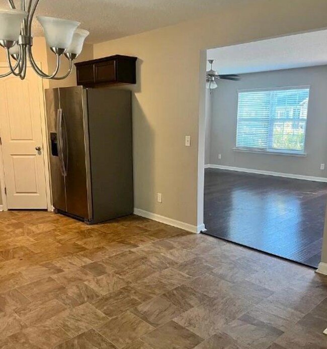 Building Photo - 1283 Windrow Dr