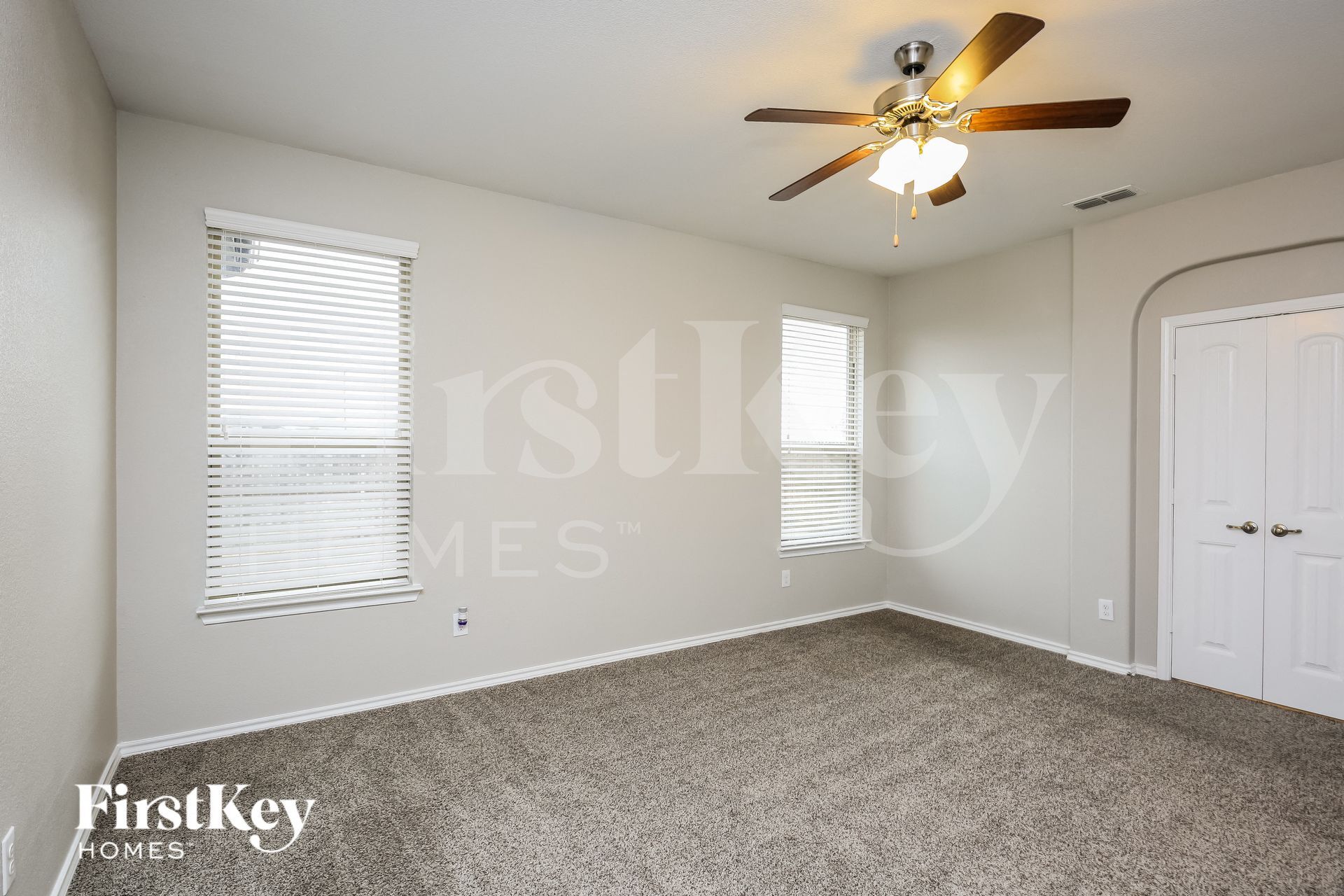 Building Photo - 11448 Starlight Ranch