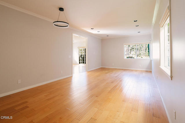 Building Photo - 2409 Olive Ave