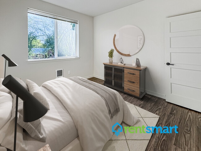 Building Photo - 735 S Grant St