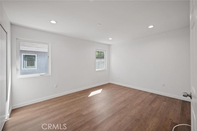 Building Photo - 7443 Balcom Ave