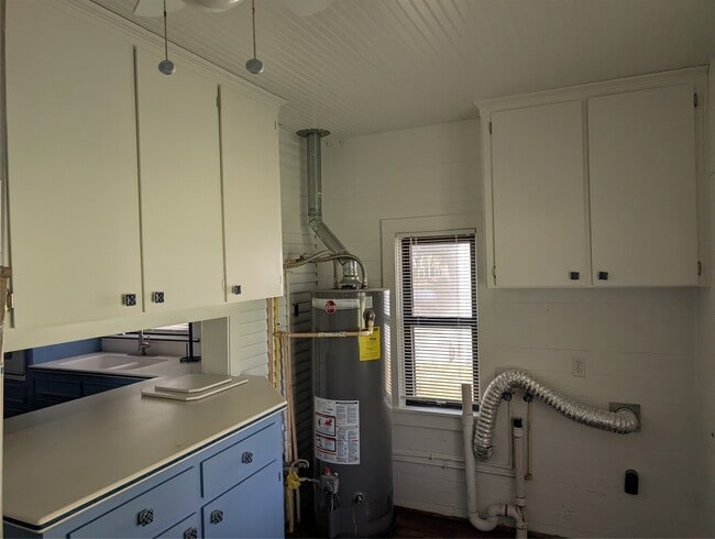 Building Photo - 10143 FM 524 Rd