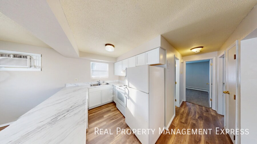 Building Photo - 2 Bed 1 Bath Apartment