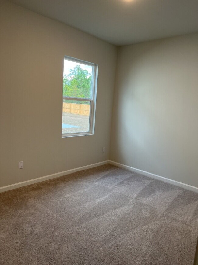 Building Photo - 293 W Bradford Pointe Dr
