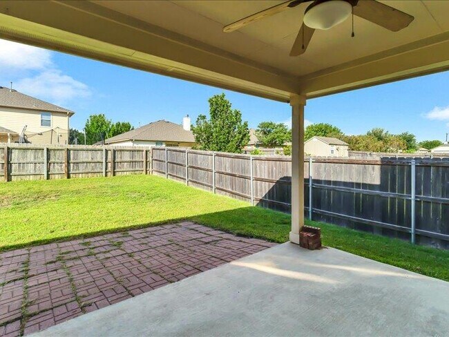 Building Photo - 3513 Dry Brook Crossing