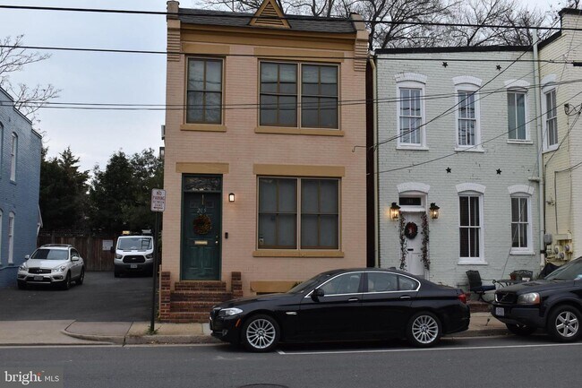 Building Photo - 205 N Patrick St