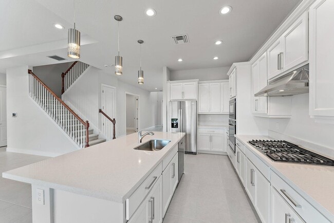 Building Photo - 12550 Nautilus Cir