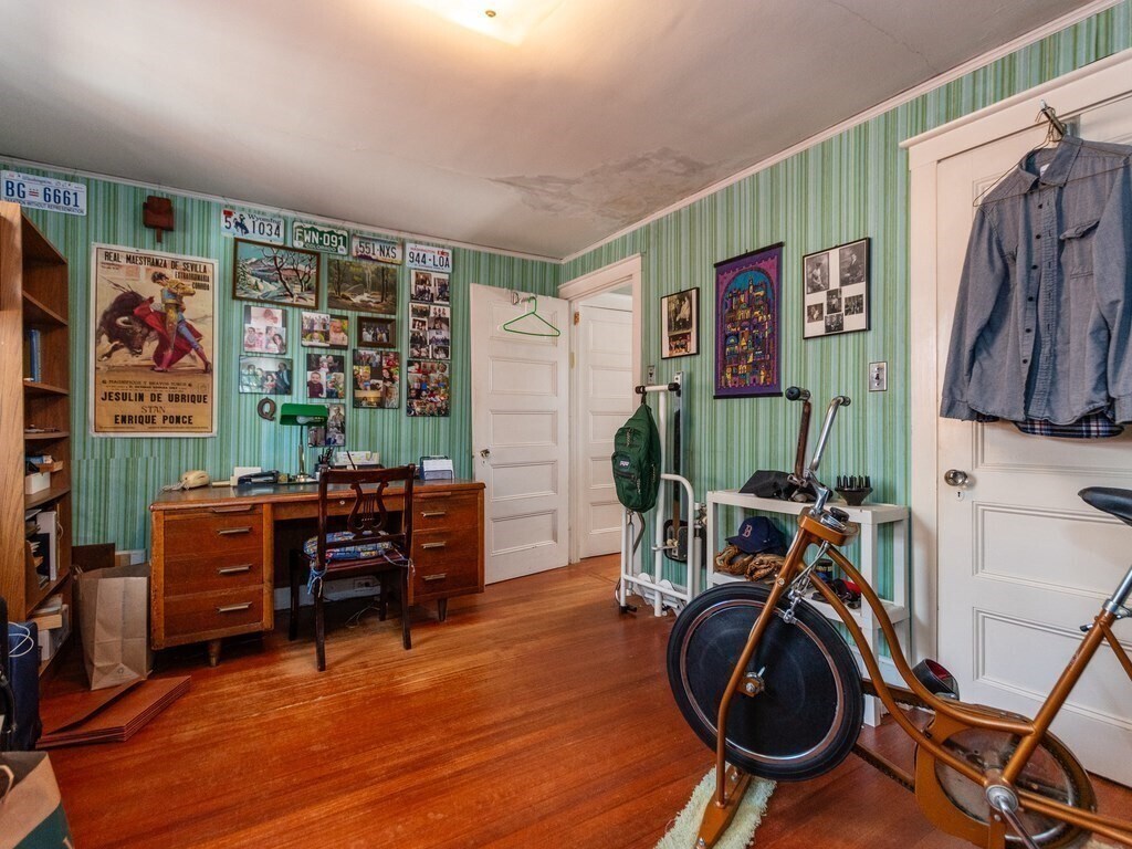 Building Photo - 30 Stetson St