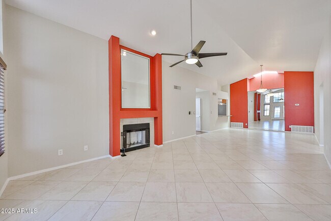 Building Photo - 7539 W Sequoia Dr