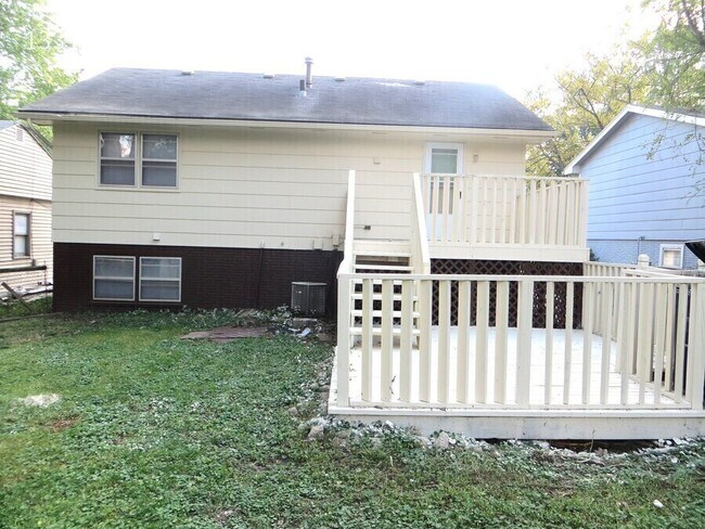 Building Photo - 1331 Johnson St