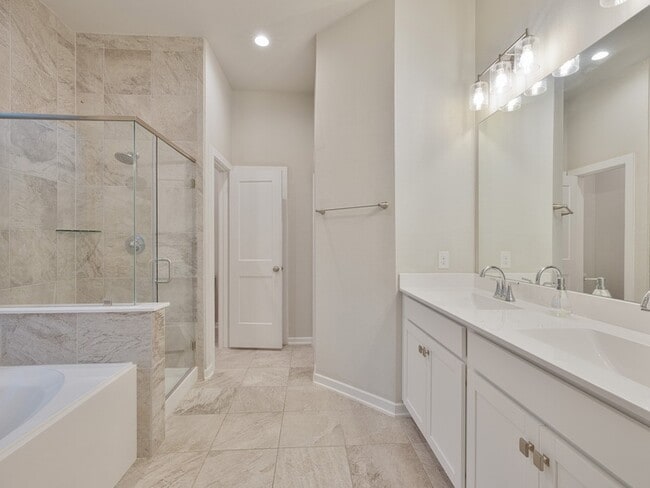 Building Photo - 7918 Pershing Ave