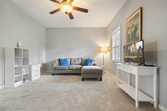 Building Photo - 3803 Waters Edge Trail