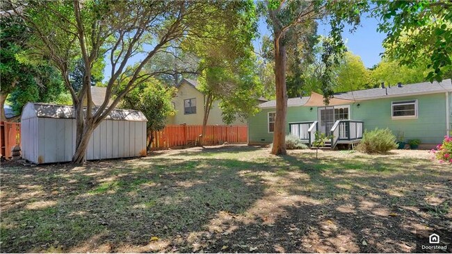 Building Photo - 518 Yuba St