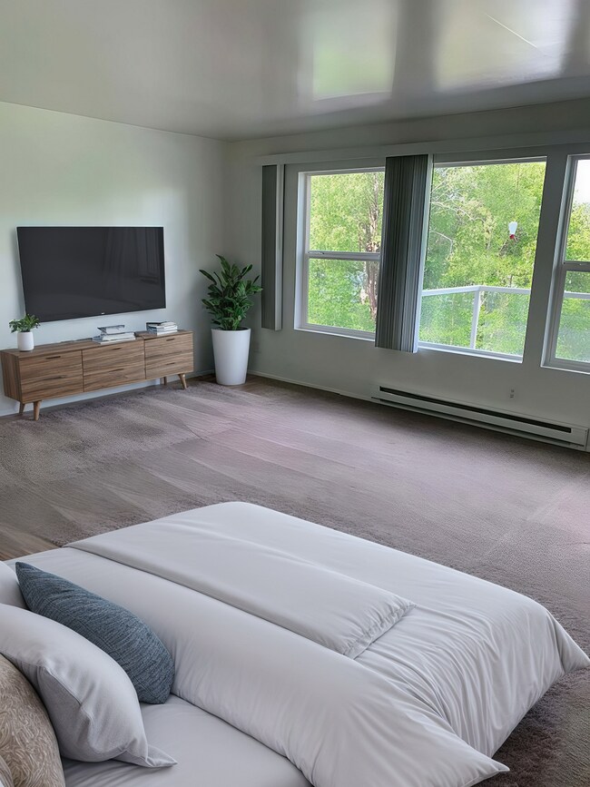 Building Photo - Two Bedroom Liberty Bay Views