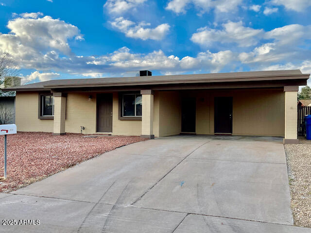Primary Photo - 1014 W Anderson Dr