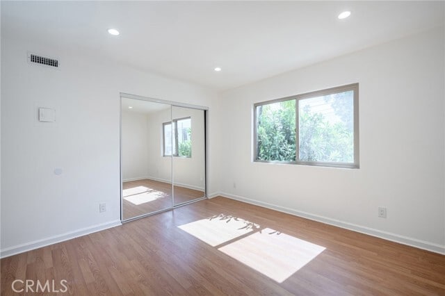 Building Photo - 823 E Wilson Ave