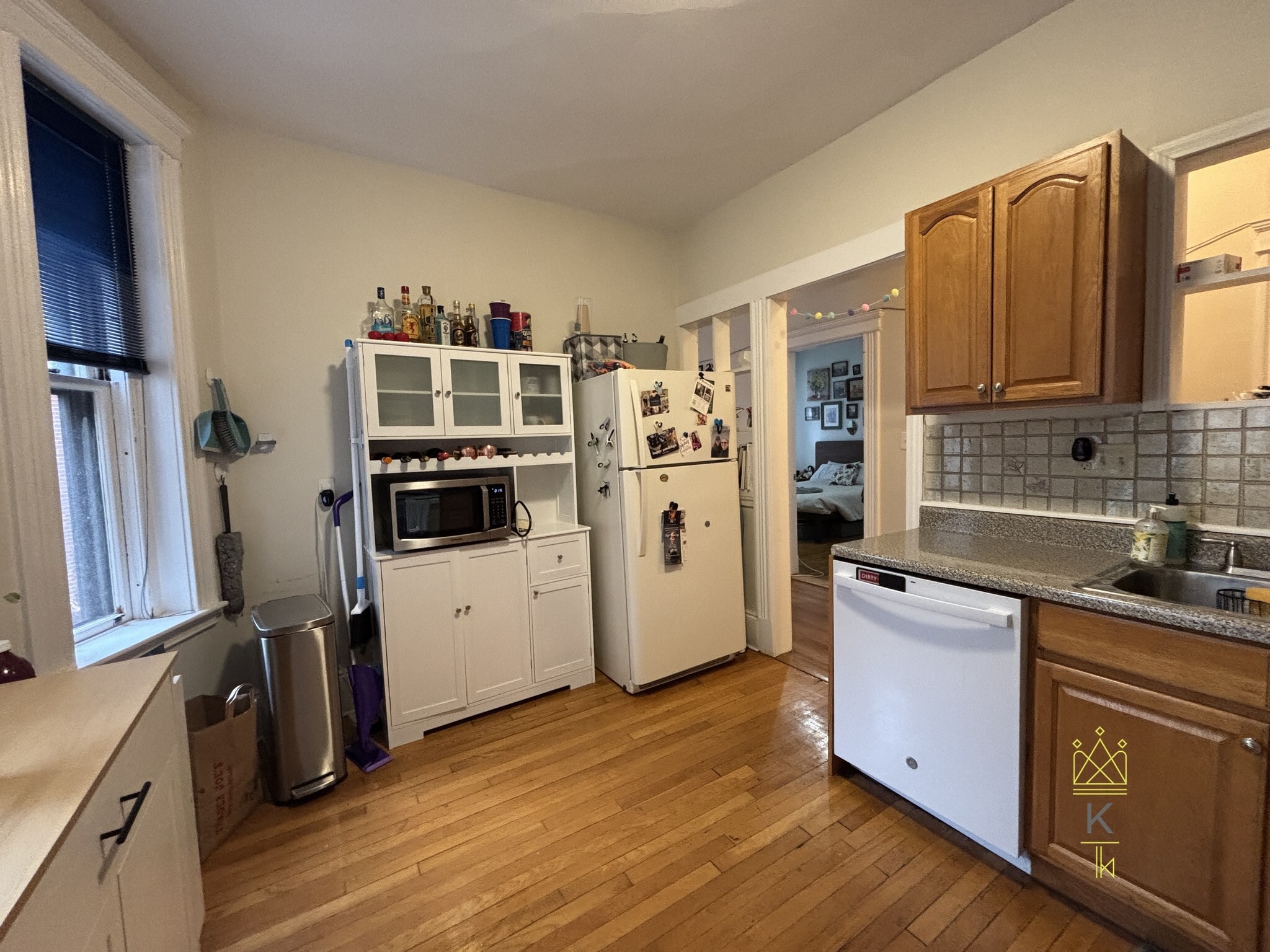 Building Photo - 1407 Beacon St