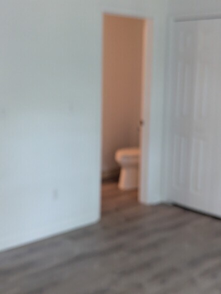 Building Photo - 1359 Meadow Run