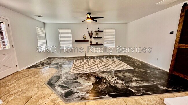 Building Photo - 1423 NW 98th St