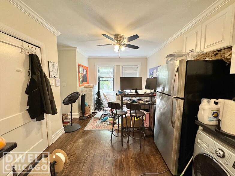 Building Photo - 2541 N Seminary Ave