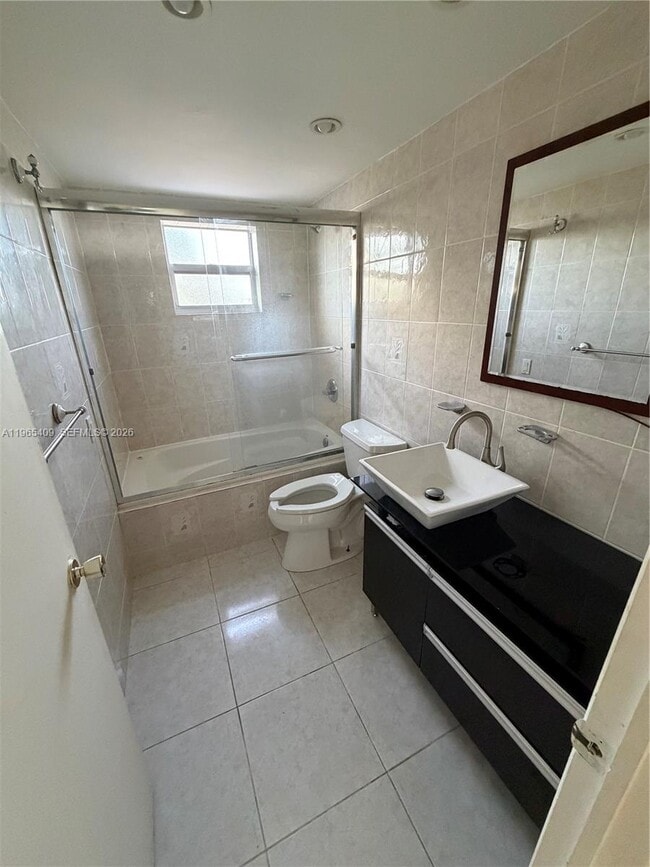 Building Photo - 1830 Dixieana St