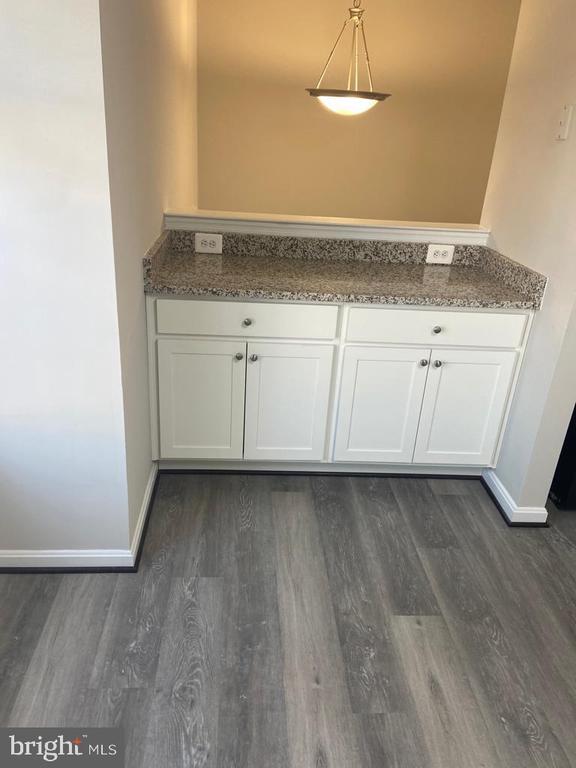 Building Photo - 5772 Indian Cedar Ct