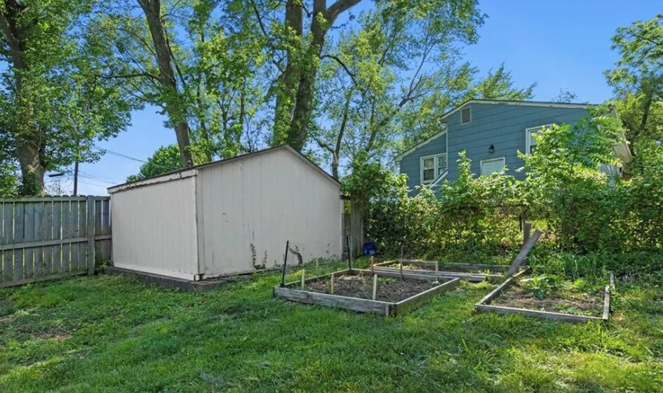Building Photo - 4724 NE Kelsey Rd