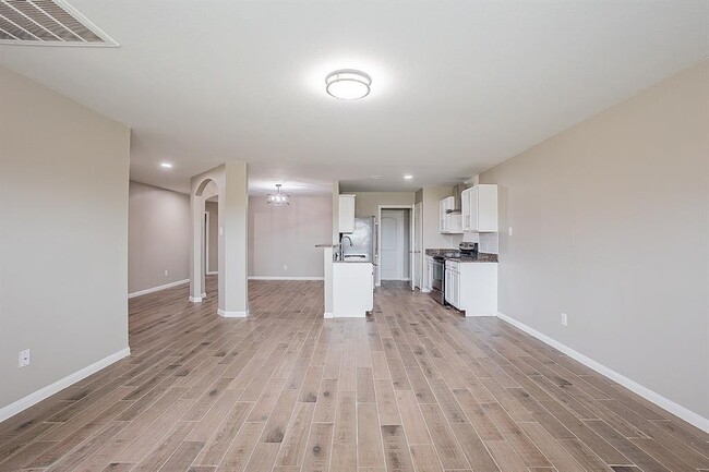 Building Photo - 22502 Guncotton Ave